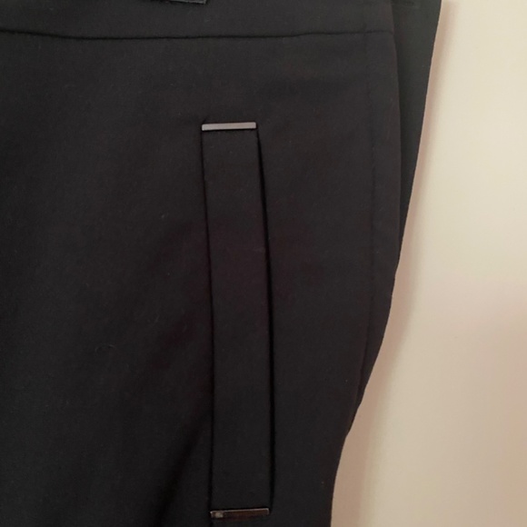 H&M black pants only worn once. Size 12 - Picture 3 of 6